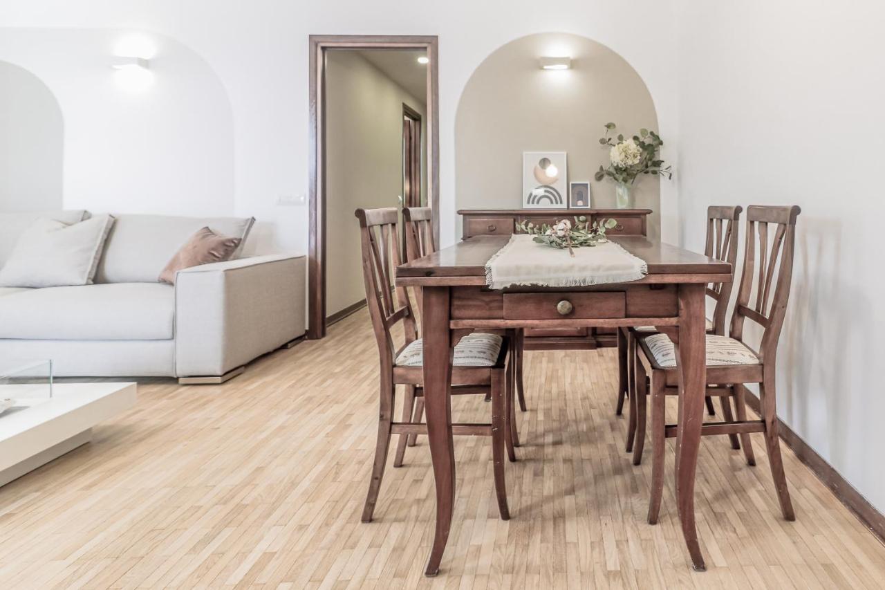 גראבדונה Stunning View Lakeside Apartment - Larihome A11 מראה חיצוני תמונה