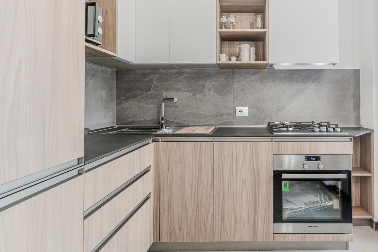 גראבדונה Stunning View Lakeside Apartment - Larihome A11 מראה חיצוני תמונה