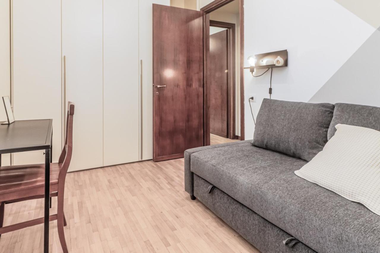 גראבדונה Stunning View Lakeside Apartment - Larihome A11 מראה חיצוני תמונה